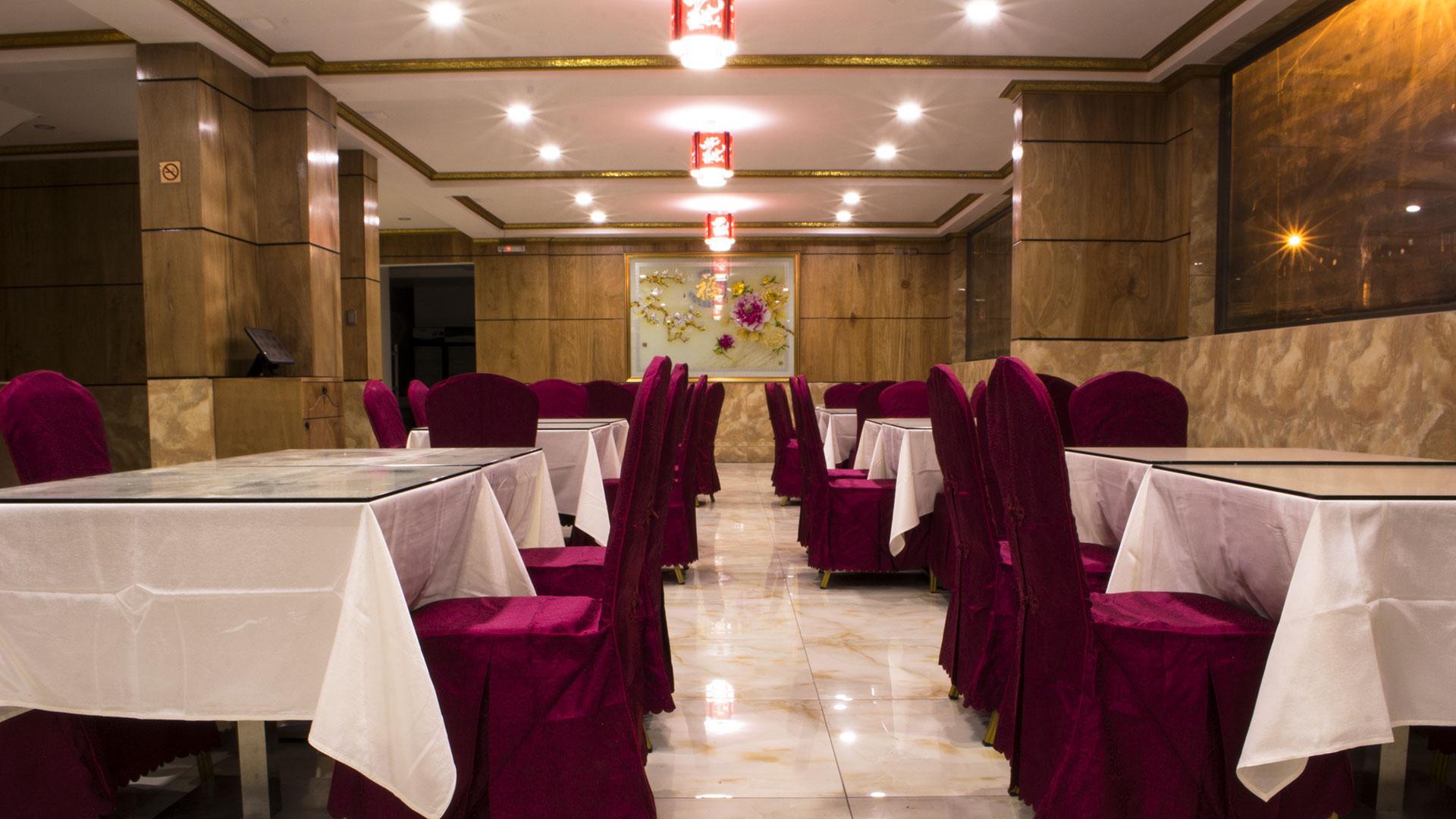 איקוויקה Hotel Pekin מראה חיצוני תמונה