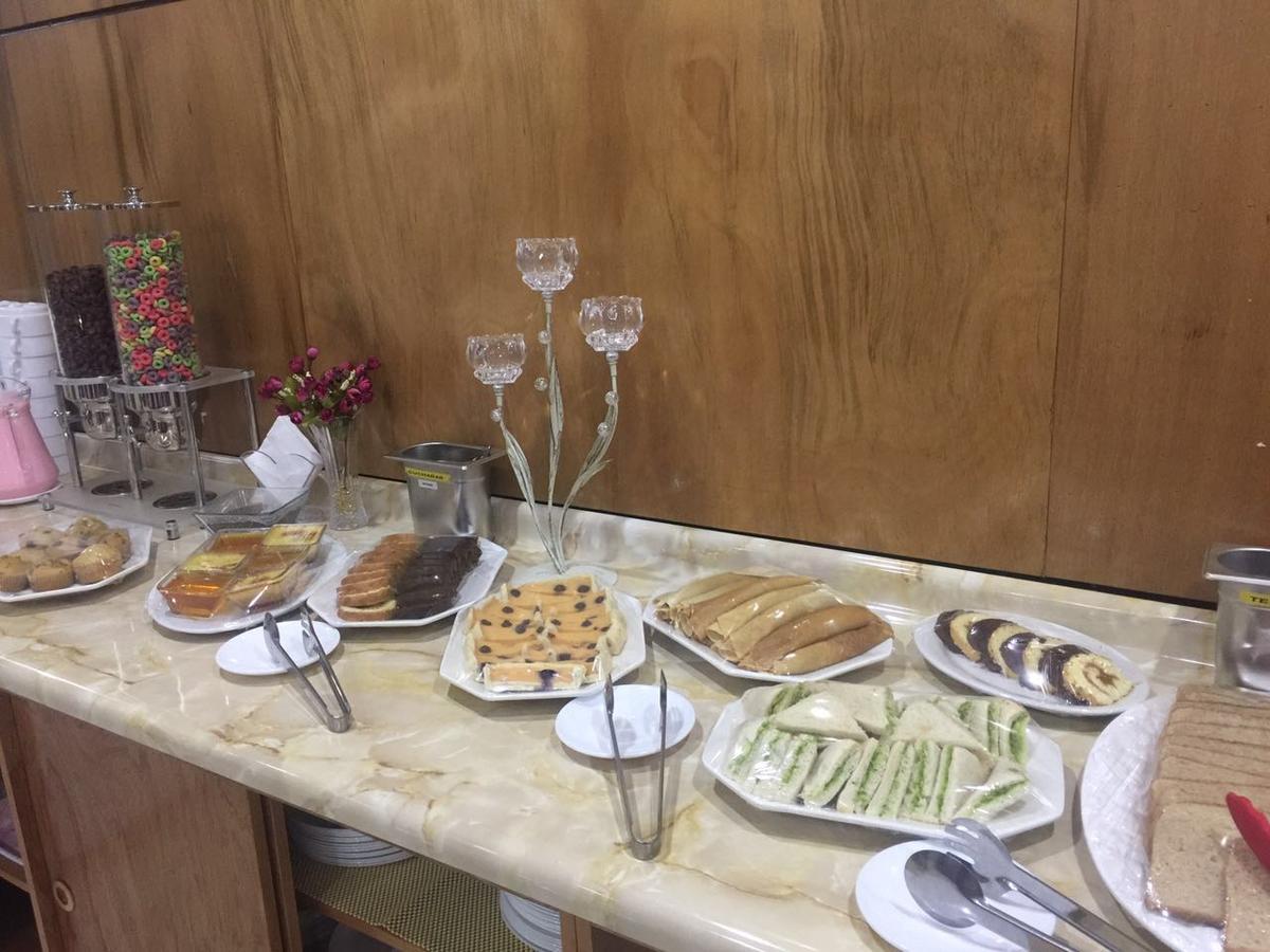איקוויקה Hotel Pekin מראה חיצוני תמונה
