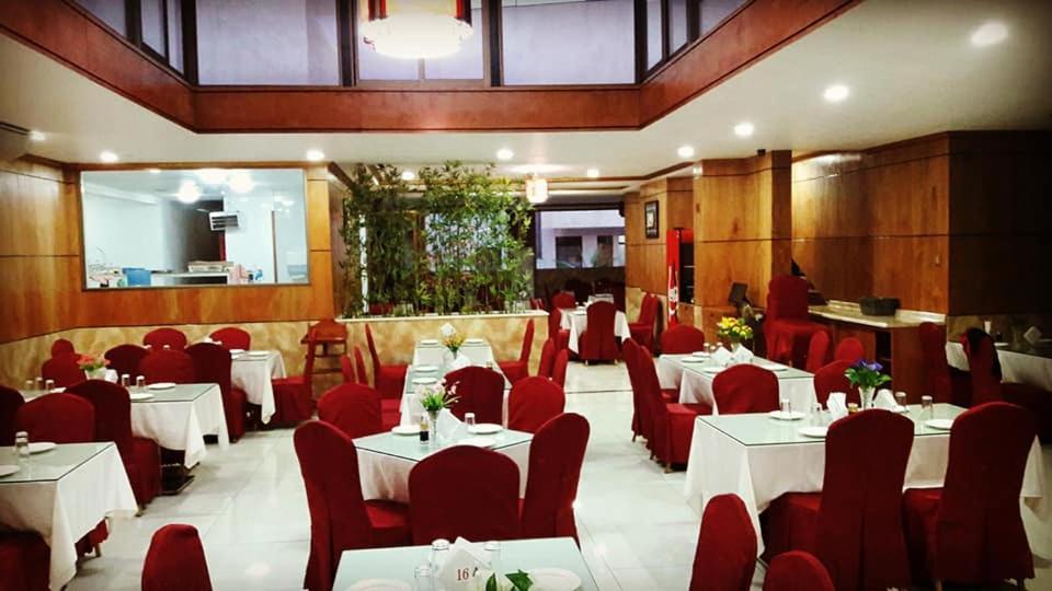 איקוויקה Hotel Pekin מראה חיצוני תמונה