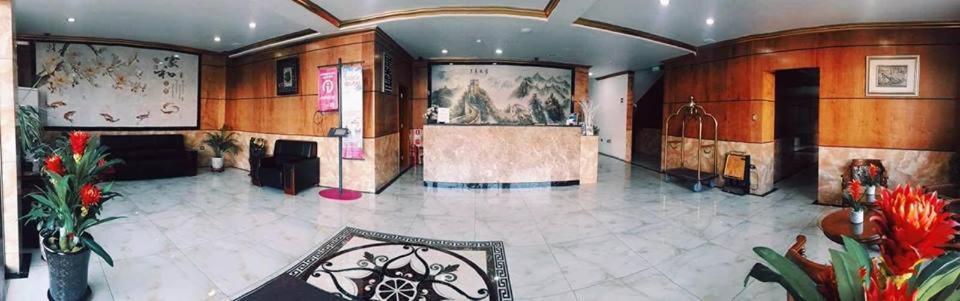 איקוויקה Hotel Pekin מראה חיצוני תמונה